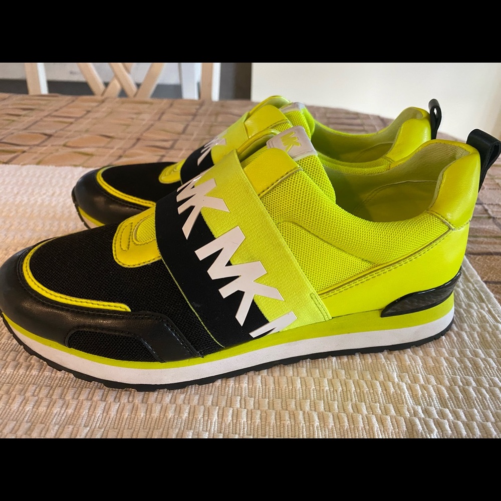 Michael Kors size 8 1/2 sneakers